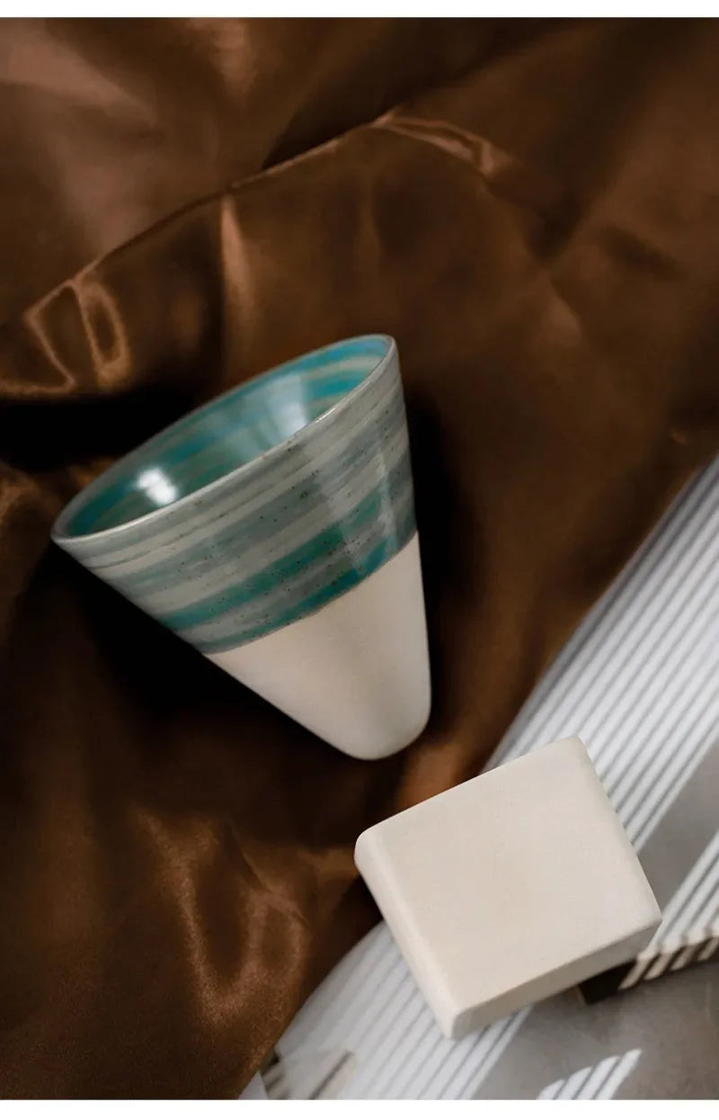 Mug à café en céramique triangulaire rétro, style japonais, fait main