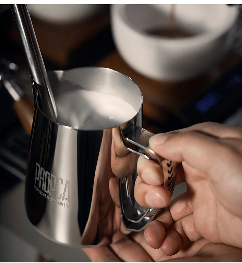 Pichet moussant en acier inoxydable pour machine à expresso