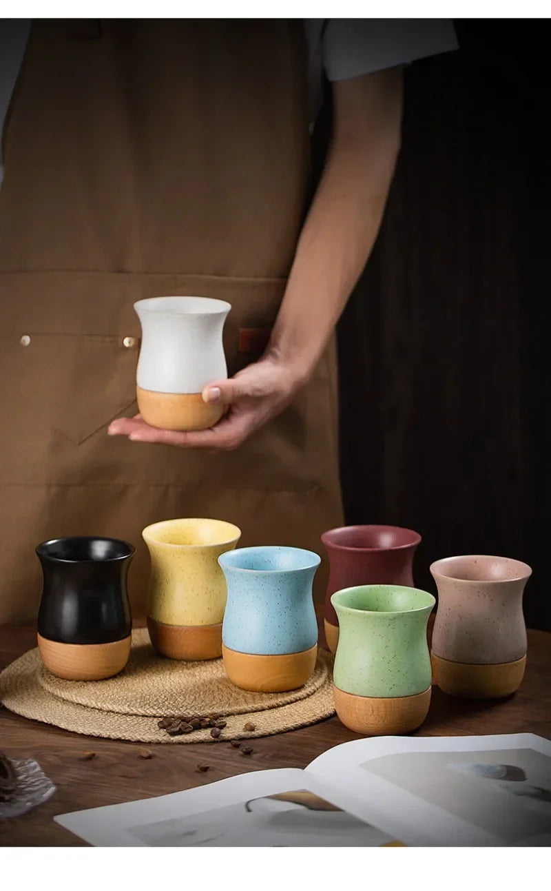 Mug à café vintage en grès avec soucoupe en bois - Céramique artisanale