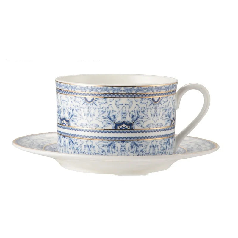 Tasses à expresso en céramique Tasses à café turques avec soucoupe Parfaites pour le service